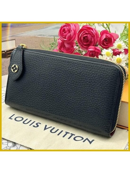 Louis Vuitton Handbags - Louis Vuitton Portefeuille Comet Noir Black Wallet
